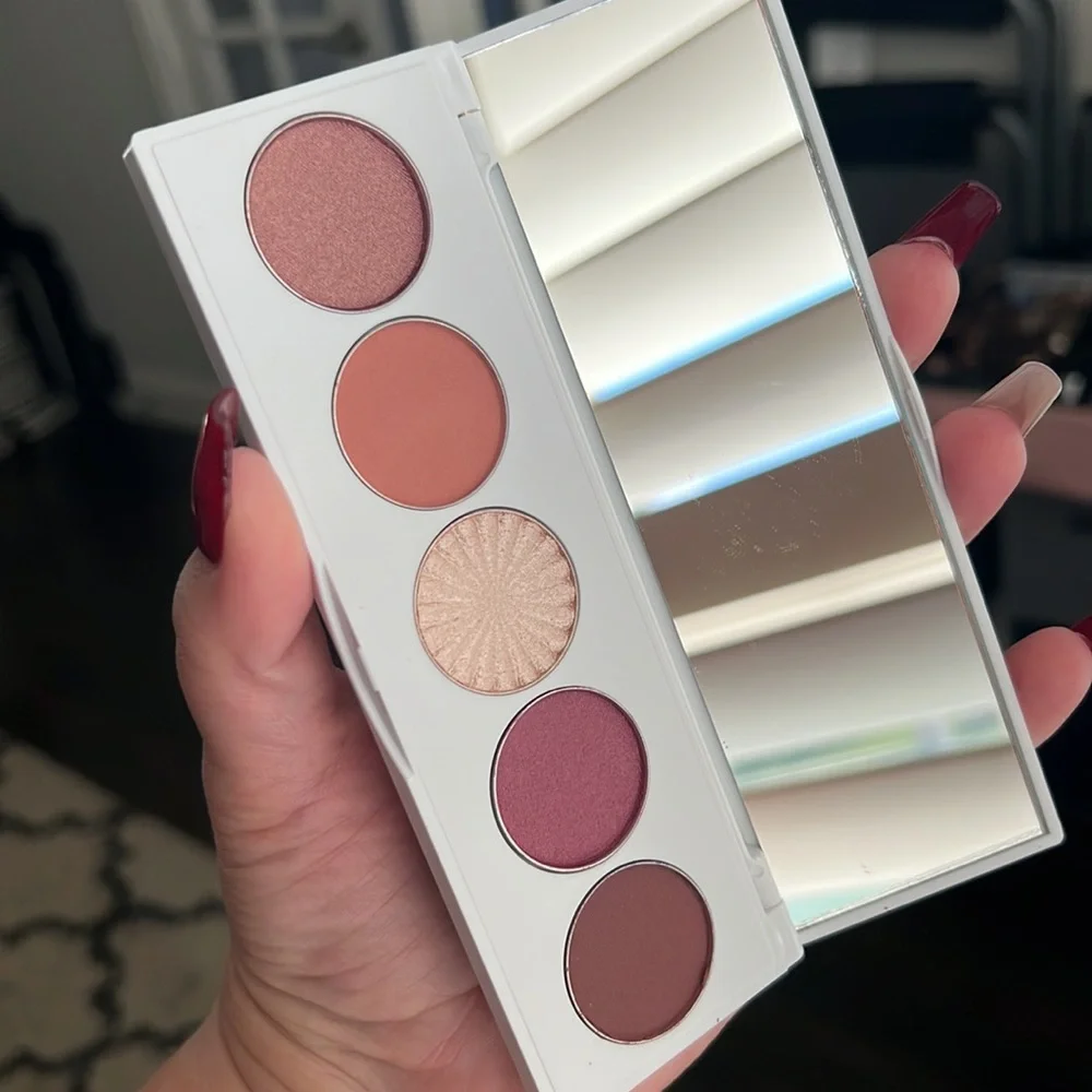 Ofra signature palette -Symphony 💋NEW
